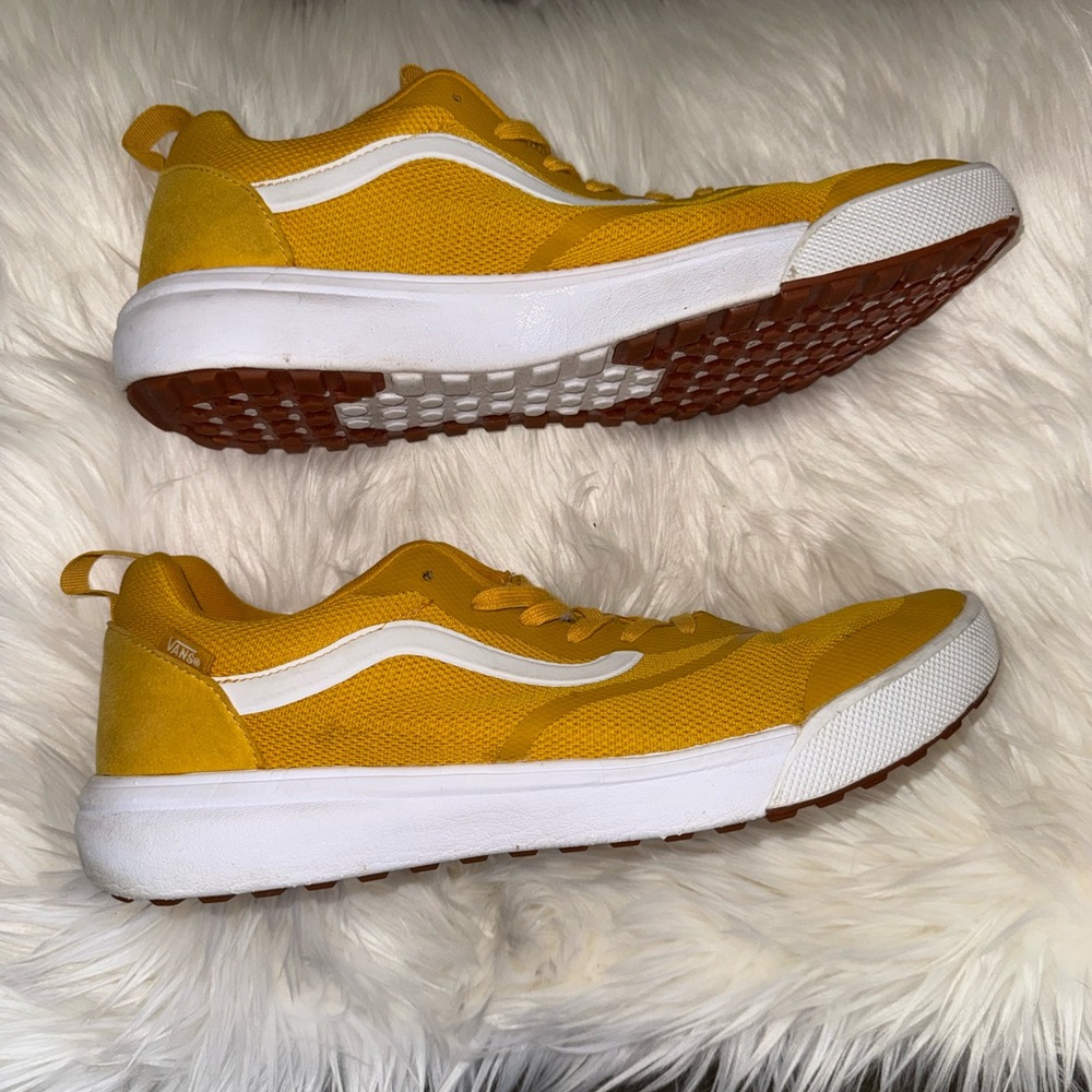 Vans Men's Ultrarange Vibrant Yellow/mustard Sneakers - Picture 3 of 9